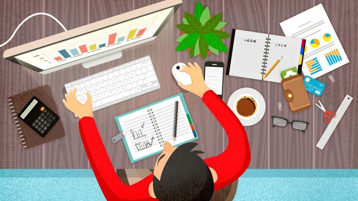 How to Start a Business While Studying or Having a Job
