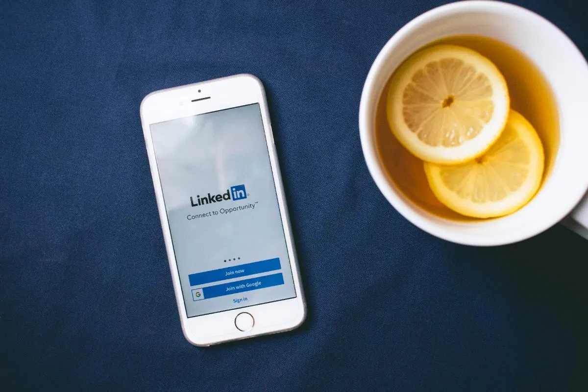 4 Effective Ways to Get More LinkedIn Connections